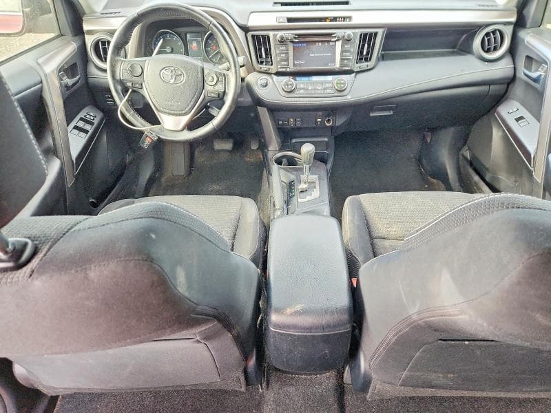 2018 TOYOTA RAV4 XLE 8