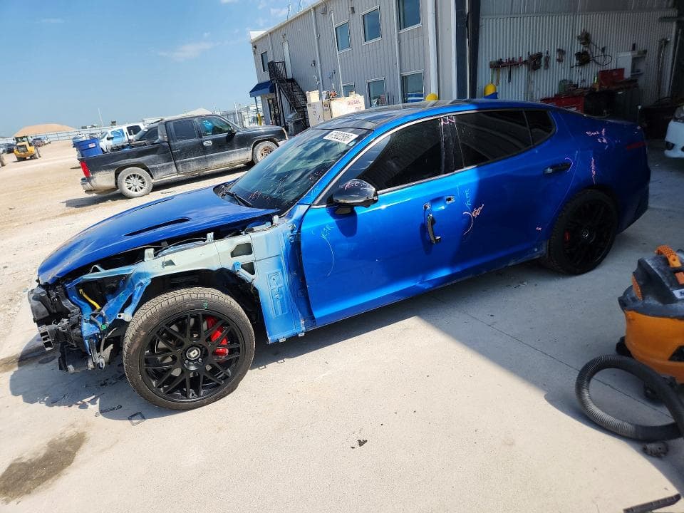 2022 KIA STINGER GT2 - 1