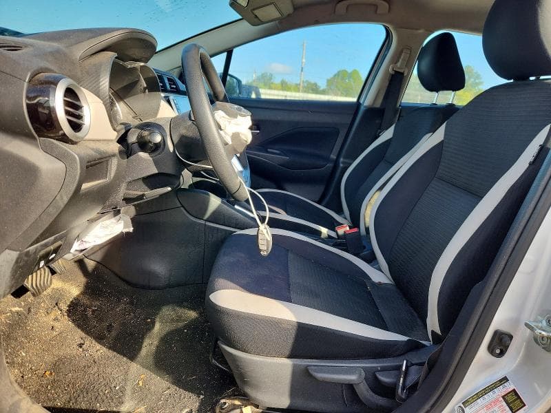 2021 NISSAN VERSA SV 7