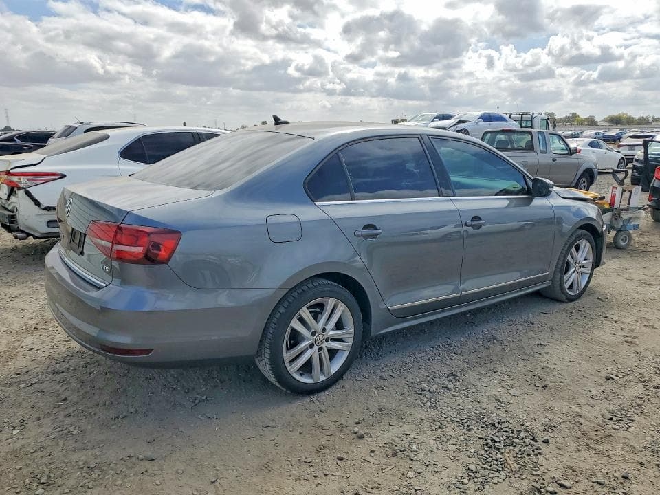 2017 VOLKSWAGEN JETTA SEL 3