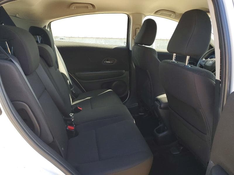 2018 HONDA HR-V LX 11