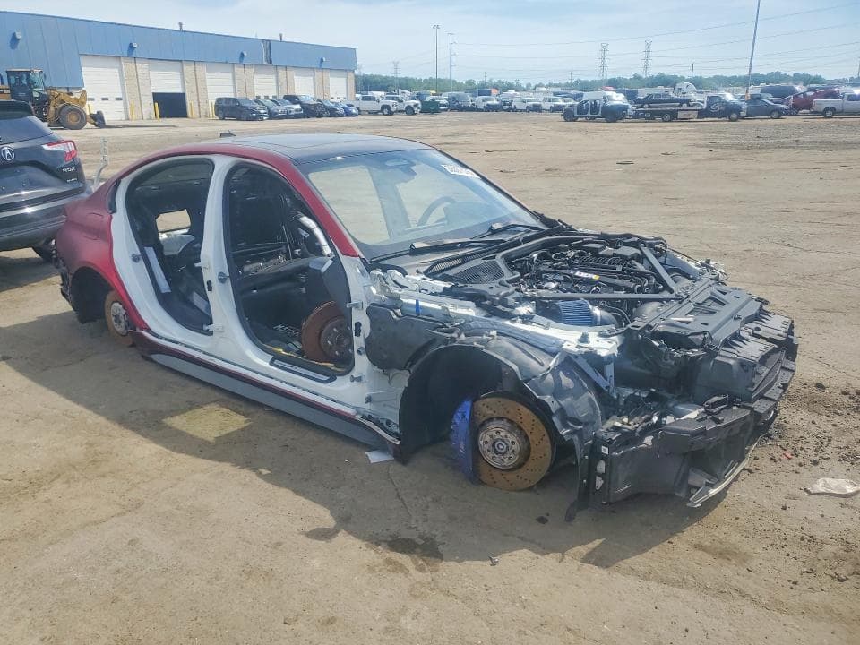 2022 BMW M3 COMPETITION 4