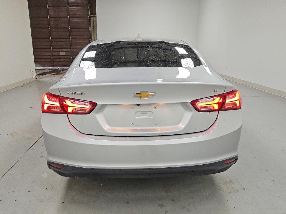 2020 CHEVROLET MALIBU LT 6