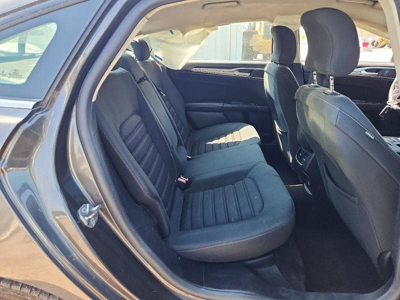 2019 FORD FUSION SE 10