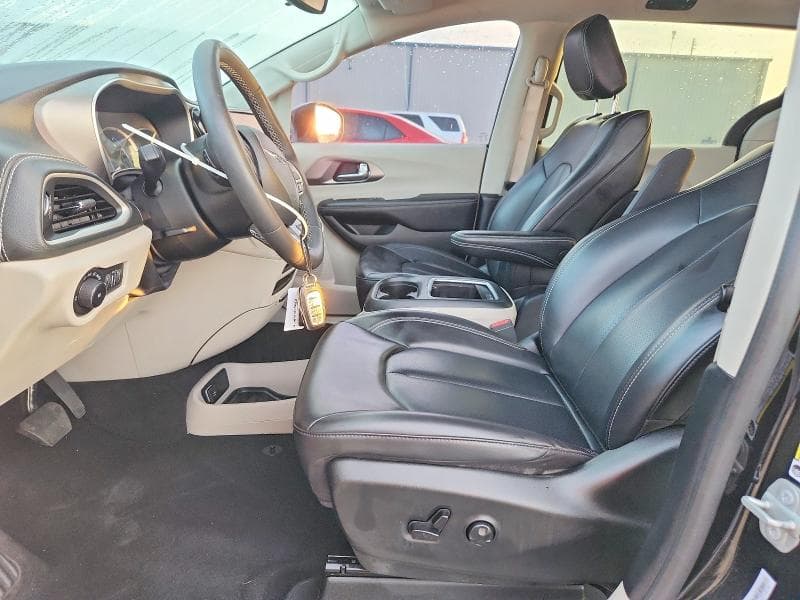 2023 CHRYSLER PACIFICA HYBRID TOURING L 7