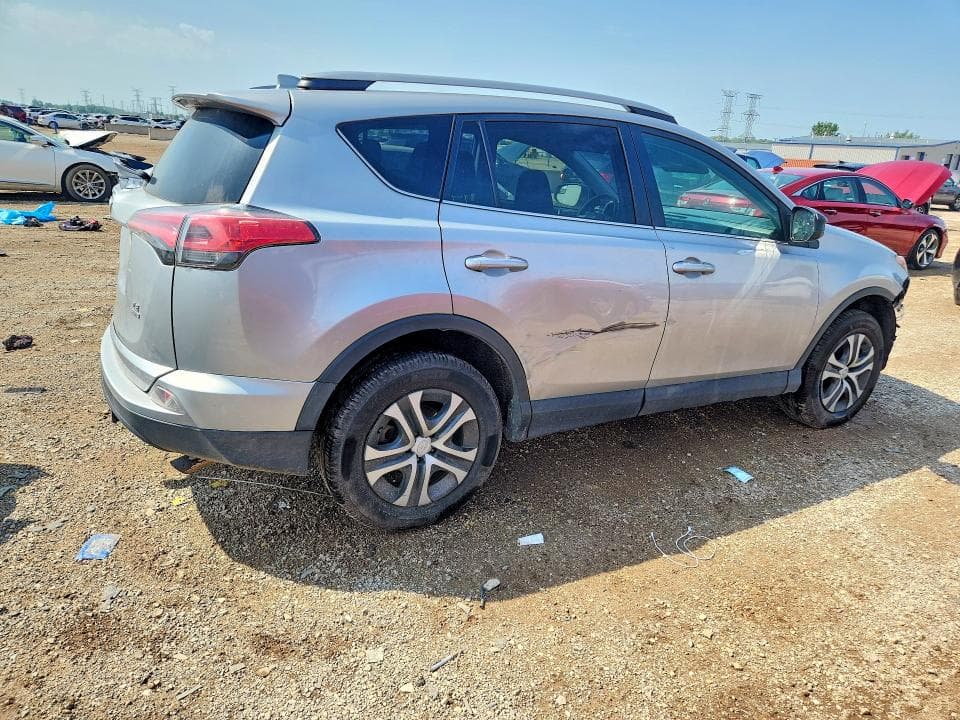 2017 TOYOTA RAV4 LE 3