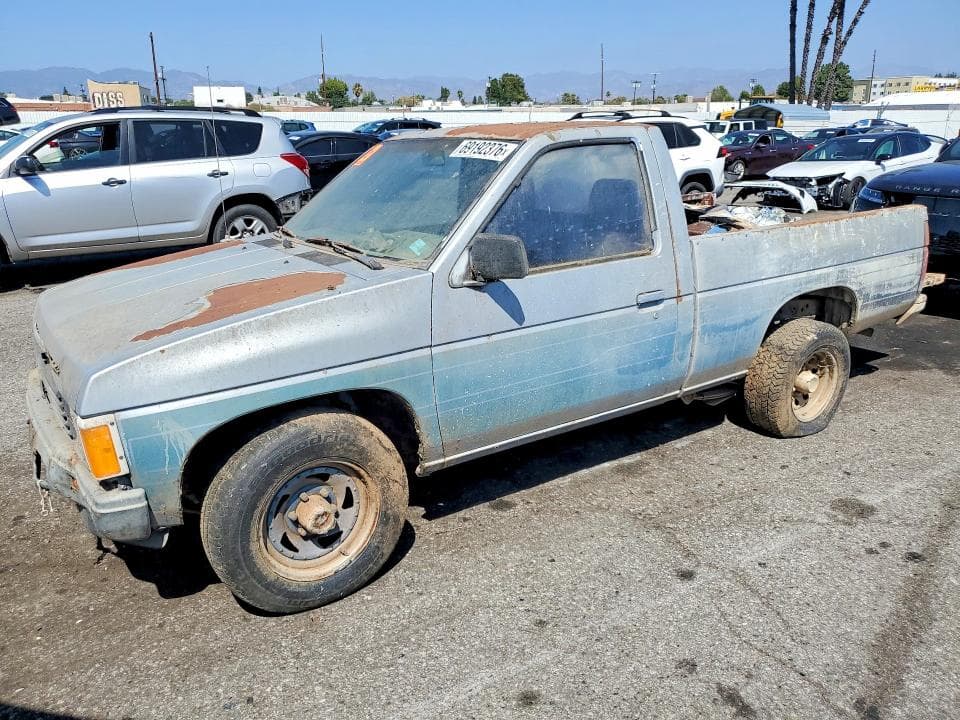 1986 NISSAN TRUCK BASE