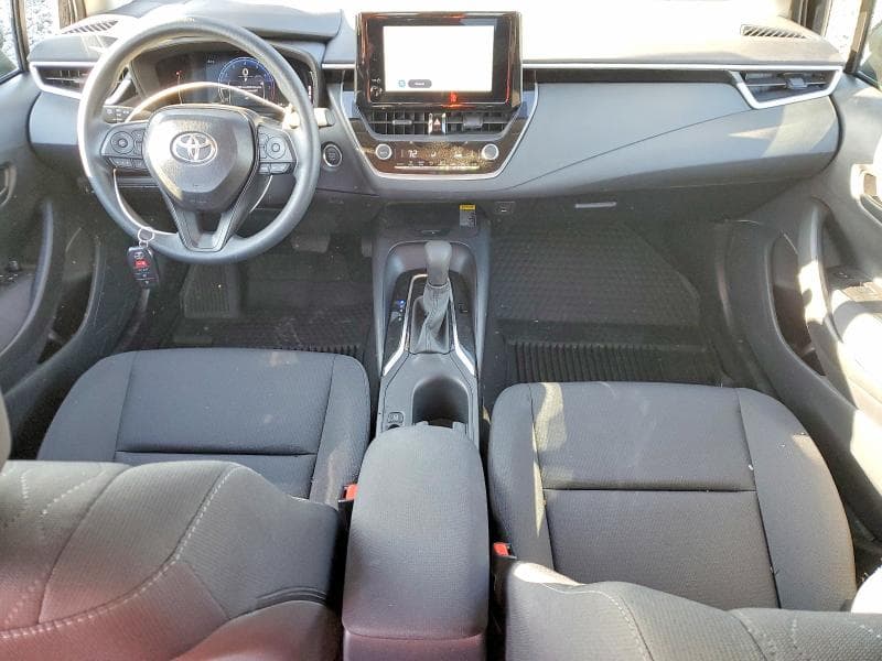 2026 TOYOTA COROLLA LE 8