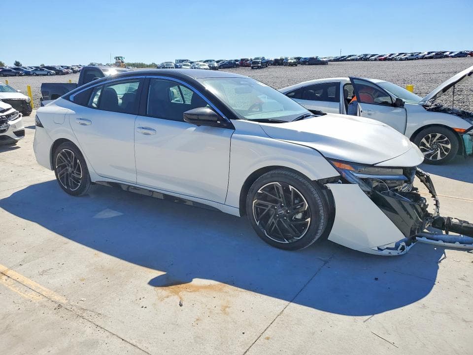 2026 NISSAN SENTRA SR 4