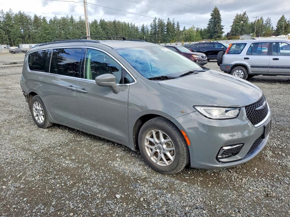 2022 CHRYSLER PACIFICA TOURING L 4