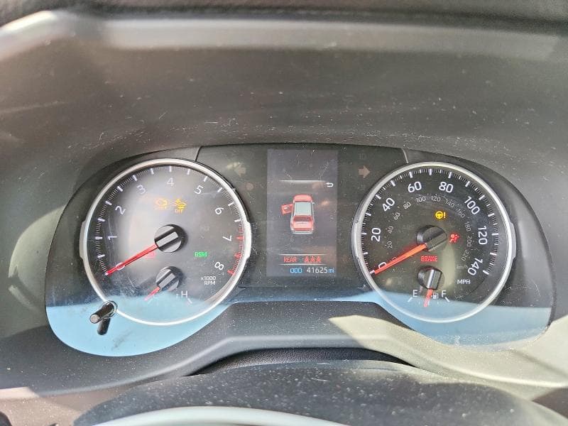 2022 TOYOTA RAV4 XLE PREMIUM 9