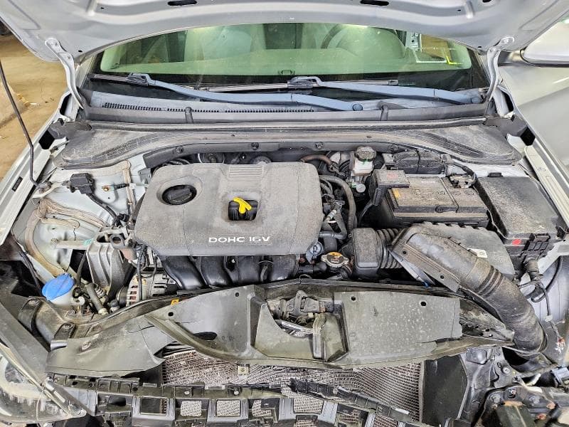 2018 HYUNDAI ELANTRA SE 11