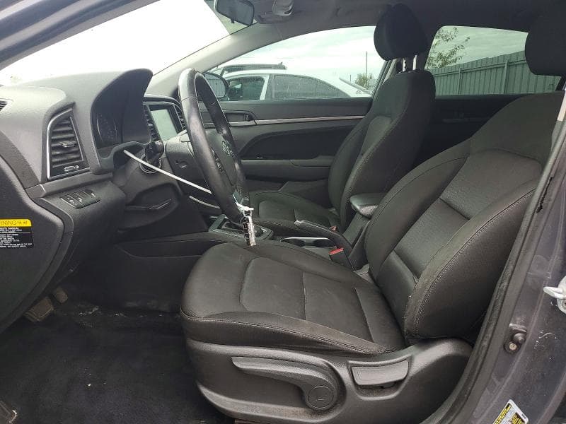 2017 HYUNDAI ELENTRA 7