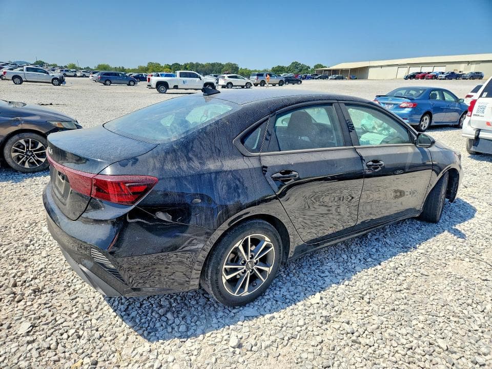 2024 KIA FORTE LXS 3