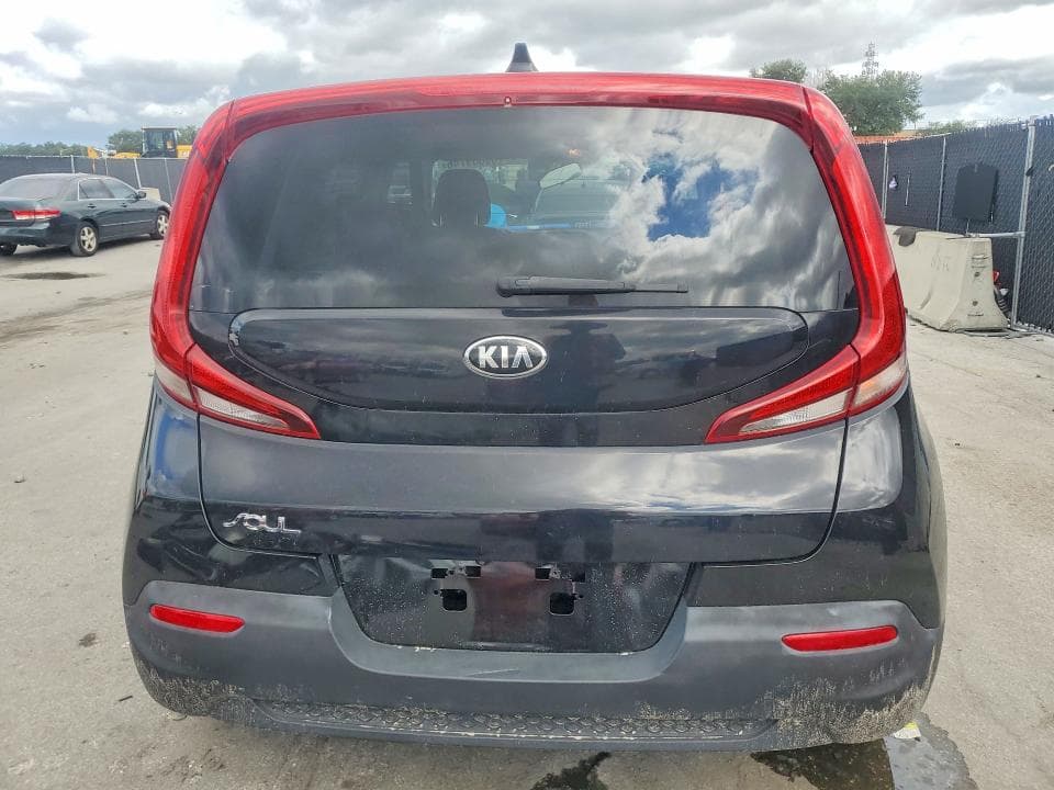 2020 KIA SOUL LX 6