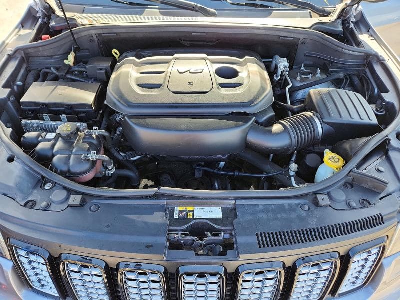 2018 JEEP GRAND CHEROKEE LAREDO 12