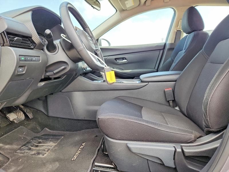 2025 NISSAN SENTRA SV 7