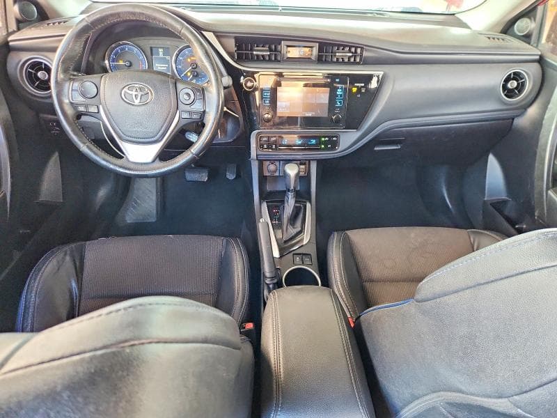 2017 TOYOTA COROLLA L 8