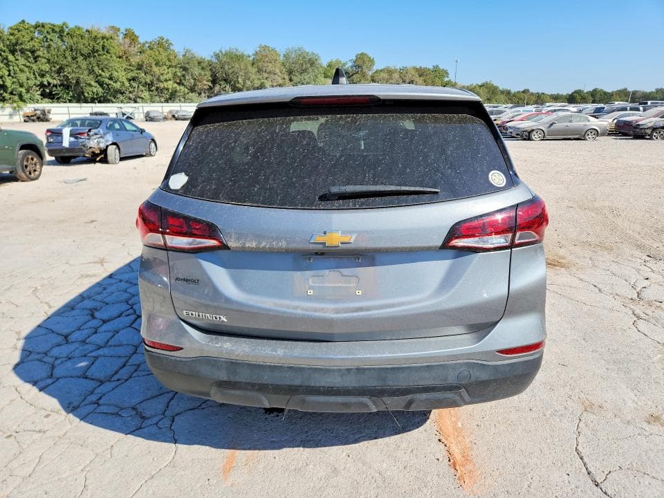 2023 CHEVROLET EQUINOX LS 6