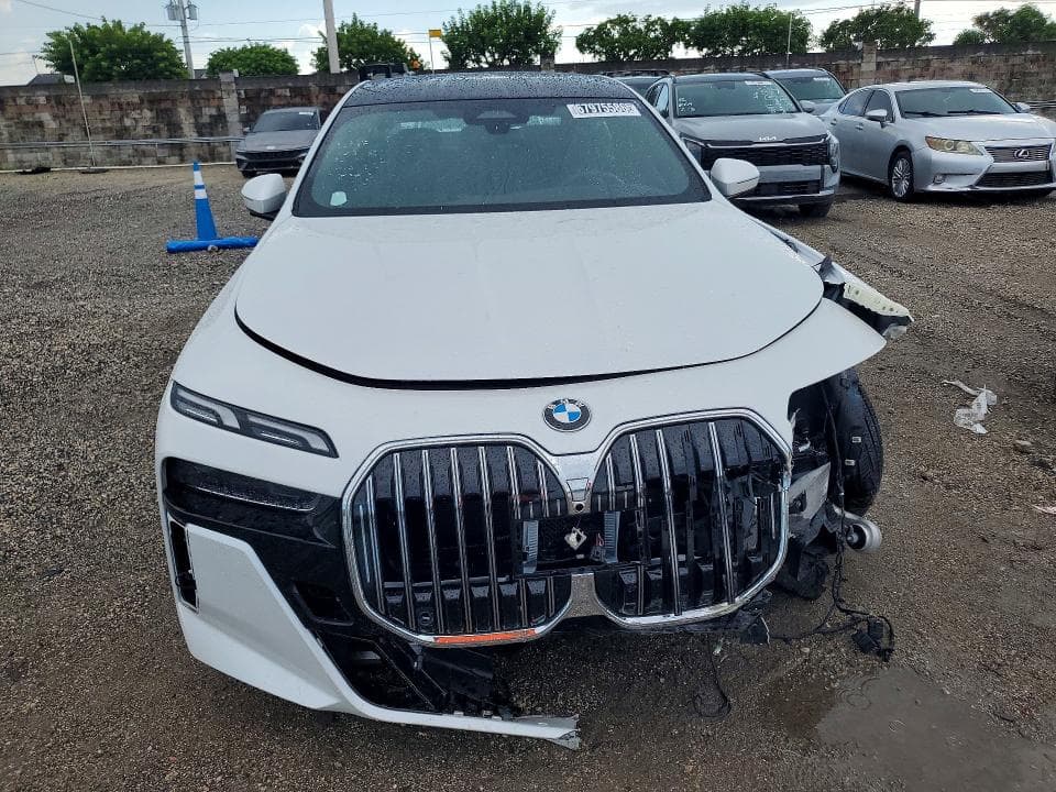 2026 BMW 740 I 5