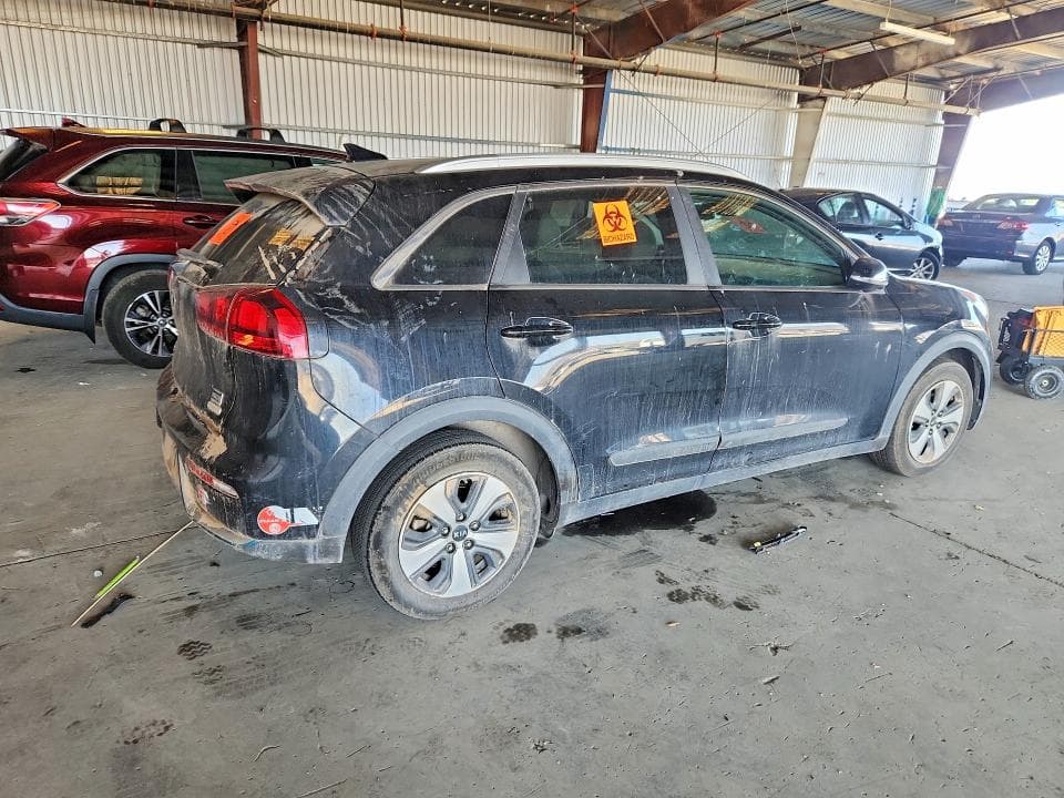 2018 KIA NIRO LX 3