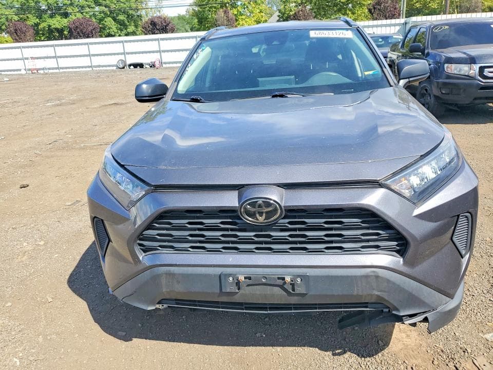 2021 TOYOTA RAV4 LE 5