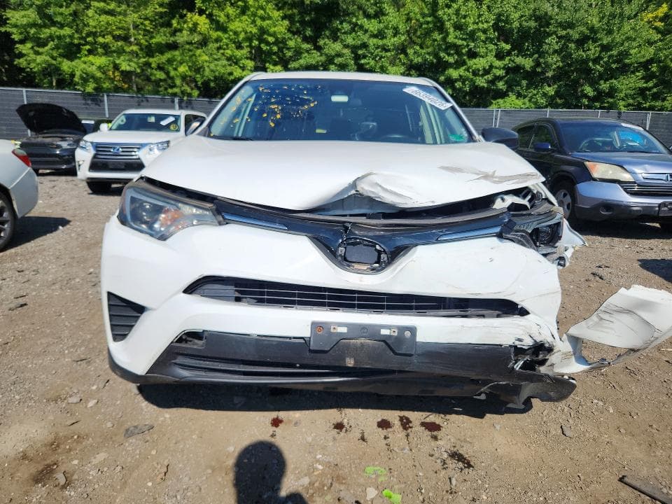 2018 TOYOTA RAV4 LE 5