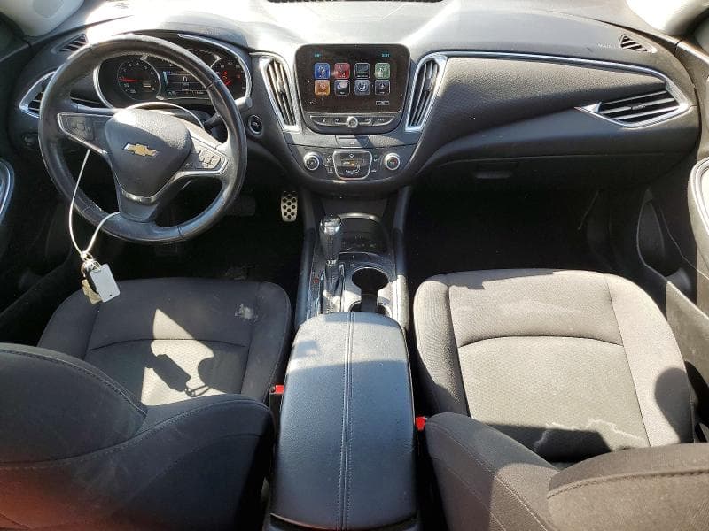 2017 CHEVROLET MALIBU LT 8