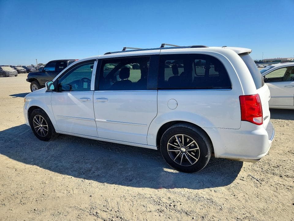 2017 DODGE GRAND CARAVAN SXT 2