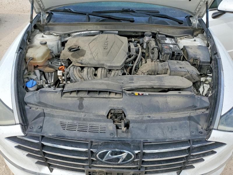 2022 HYUNDAI SONATA SE 11