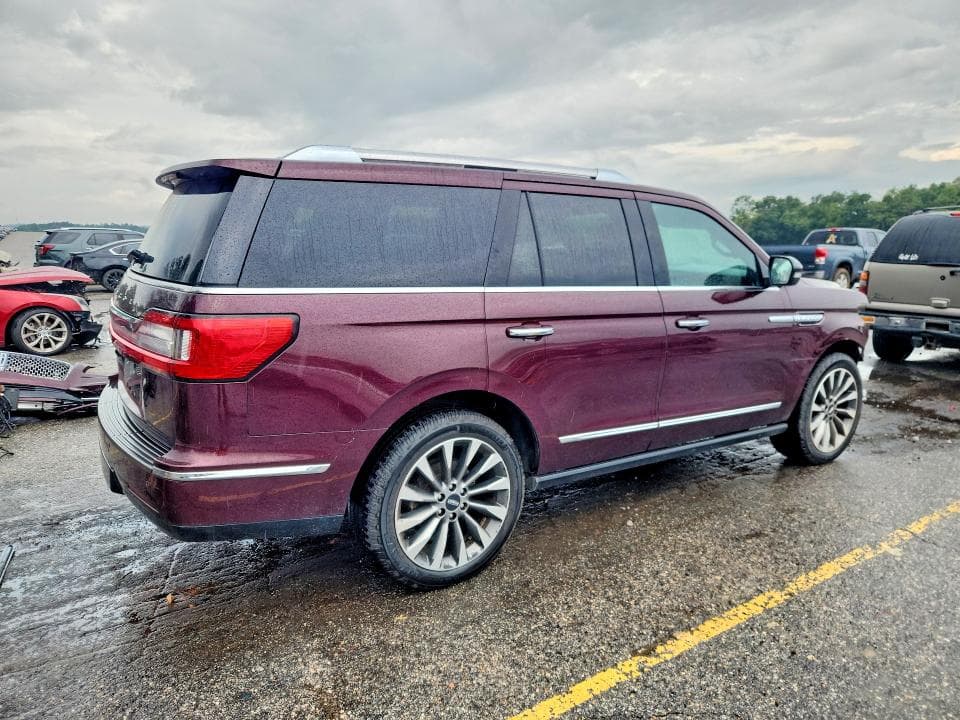 2018 LINCOLN NAVIGATOR SELECT 3