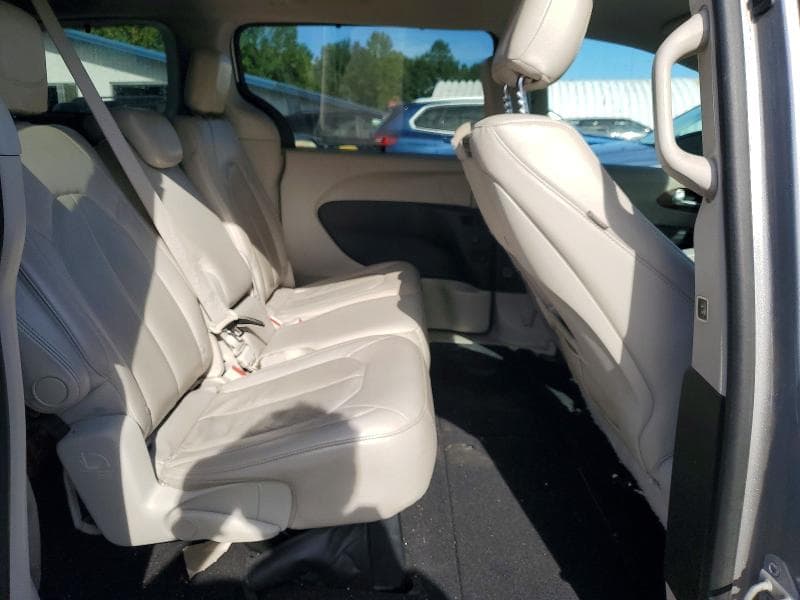 2017 CHRYSLER PACIFICA TOURING L PLUS 11
