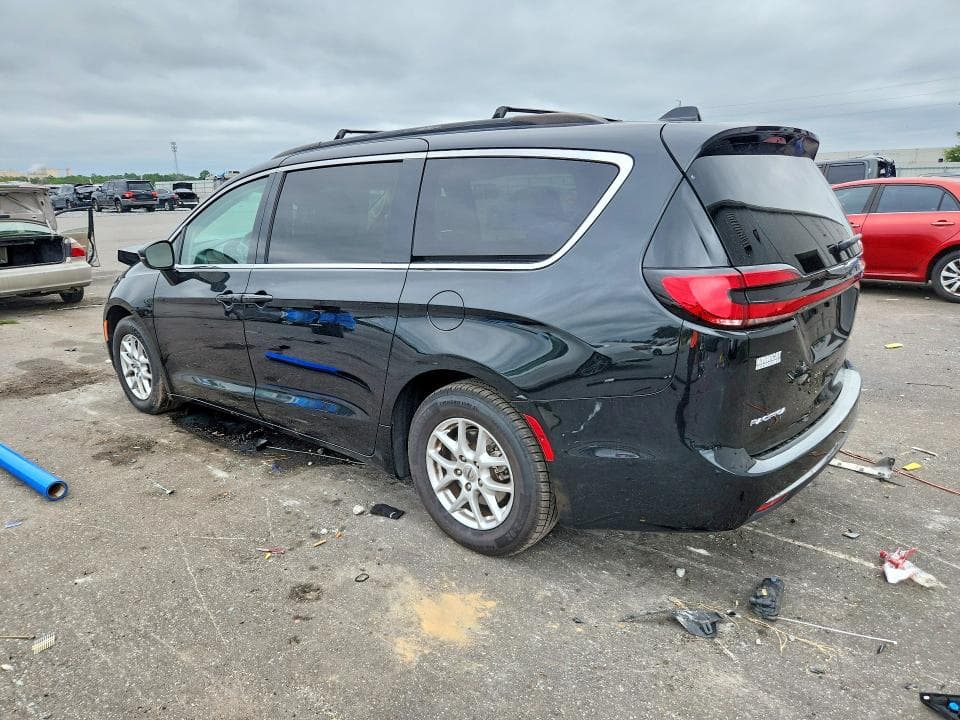 2022 CHRYSLER PACIFICA TOURING L 2