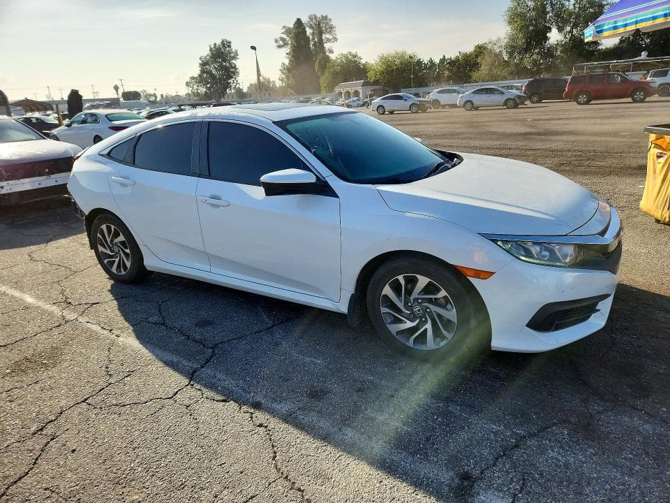 2018 HONDA CIVIC EX 4