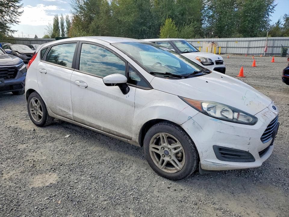 2018 FORD FIESTA SE 4