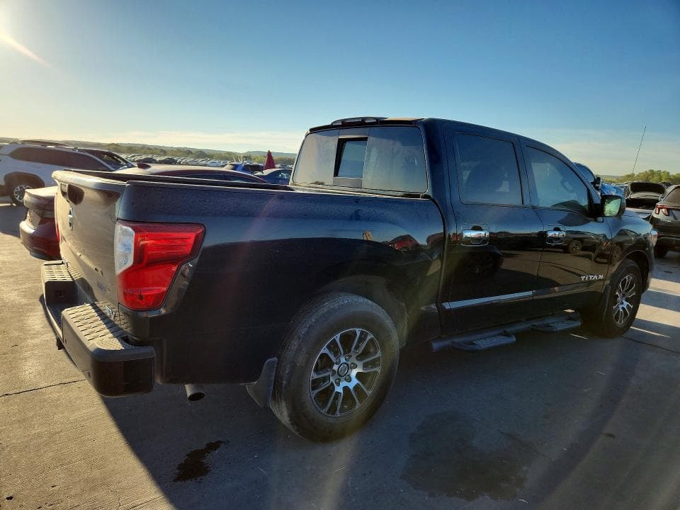 2021 NISSAN TITAN SV 3