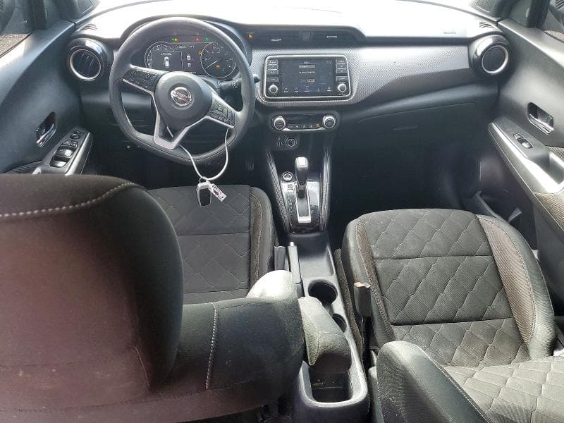 2020 NISSAN KICKS SV 8