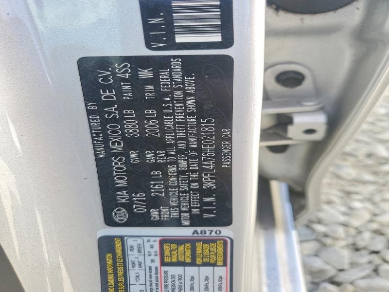 2017 KIA FORTE LX 12