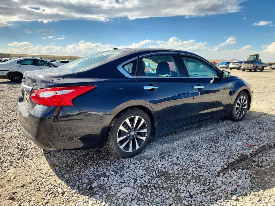 2017 NISSAN ALTIMA 2.5 SL 3