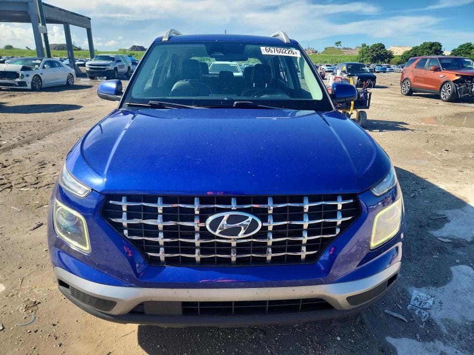 2023 HYUNDAI VENUE LIMITED 5