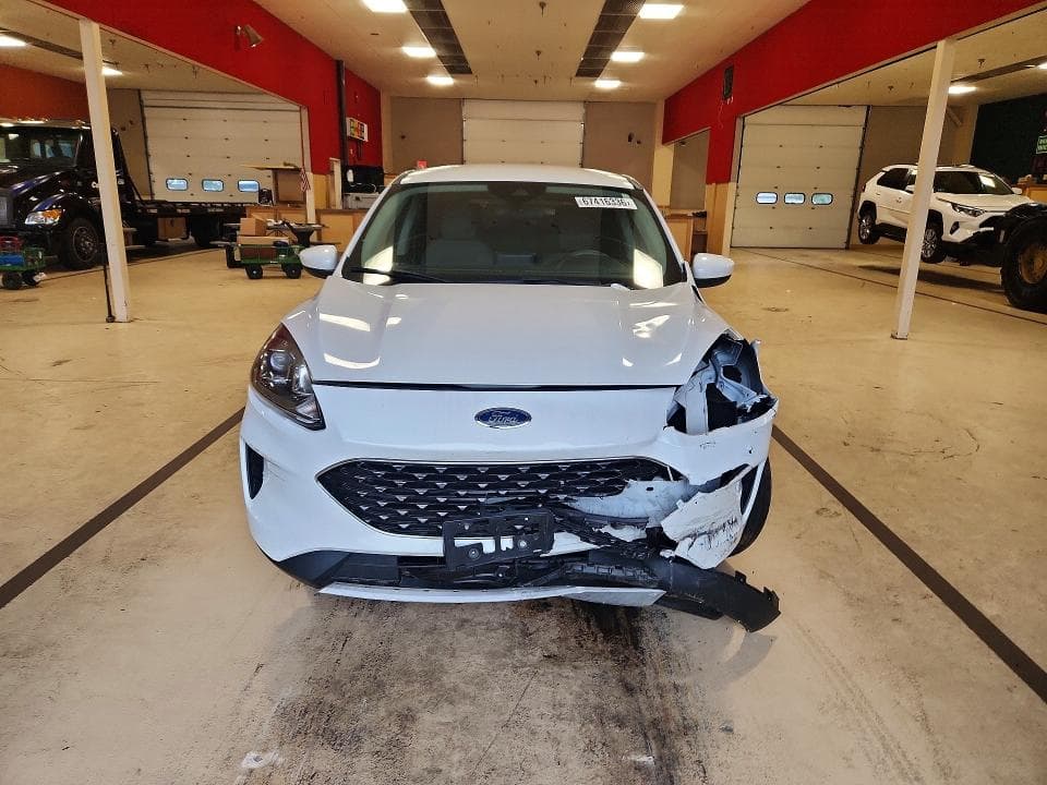 2020 FORD ESCAPE SE 5