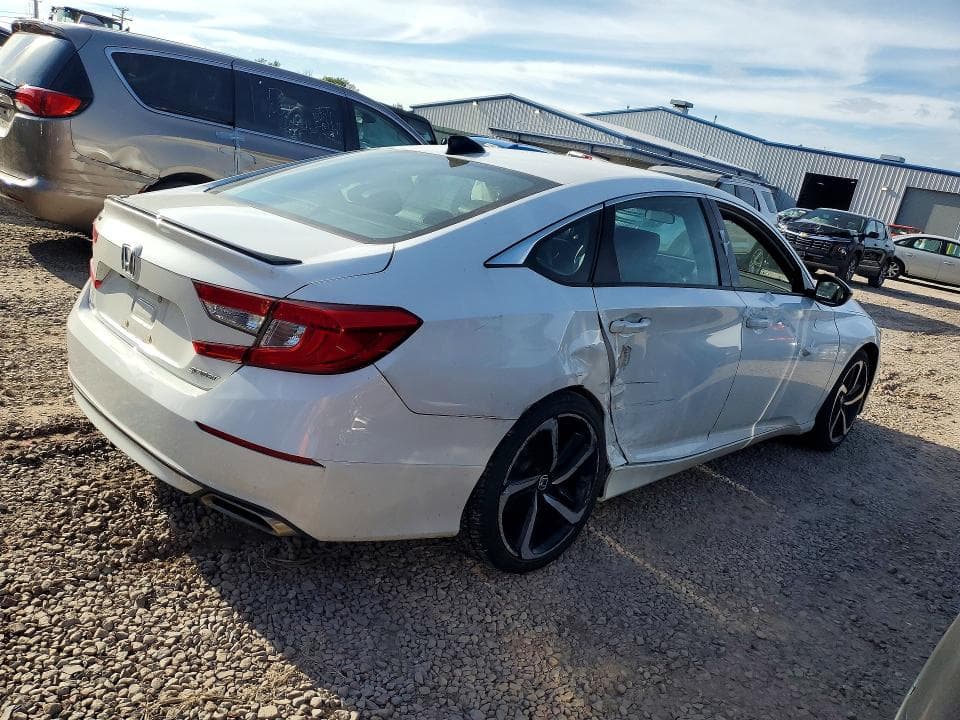 2022 HONDA ACCORD SPORT 3