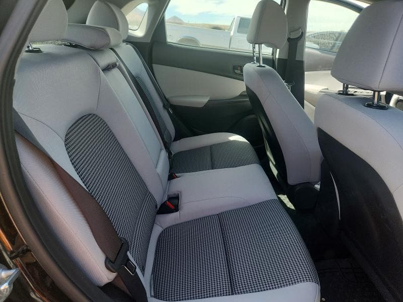 2022 HYUNDAI KONA SE 11