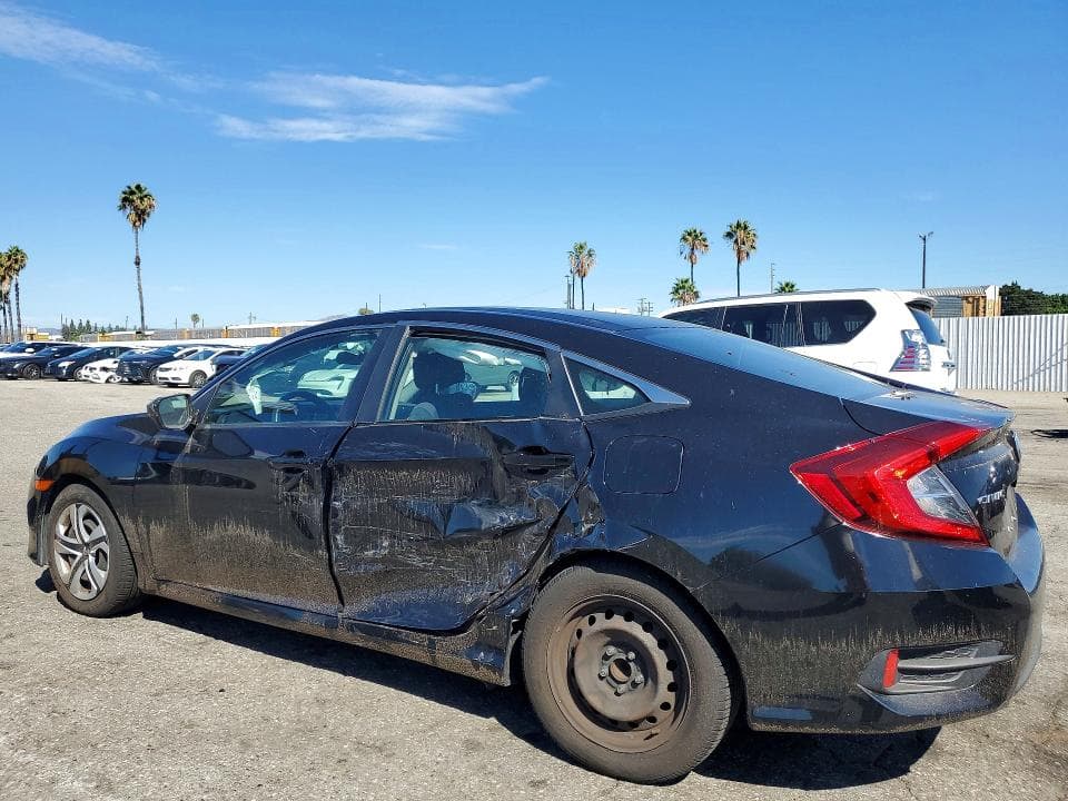 2017 HONDA CIVIC LX 2
