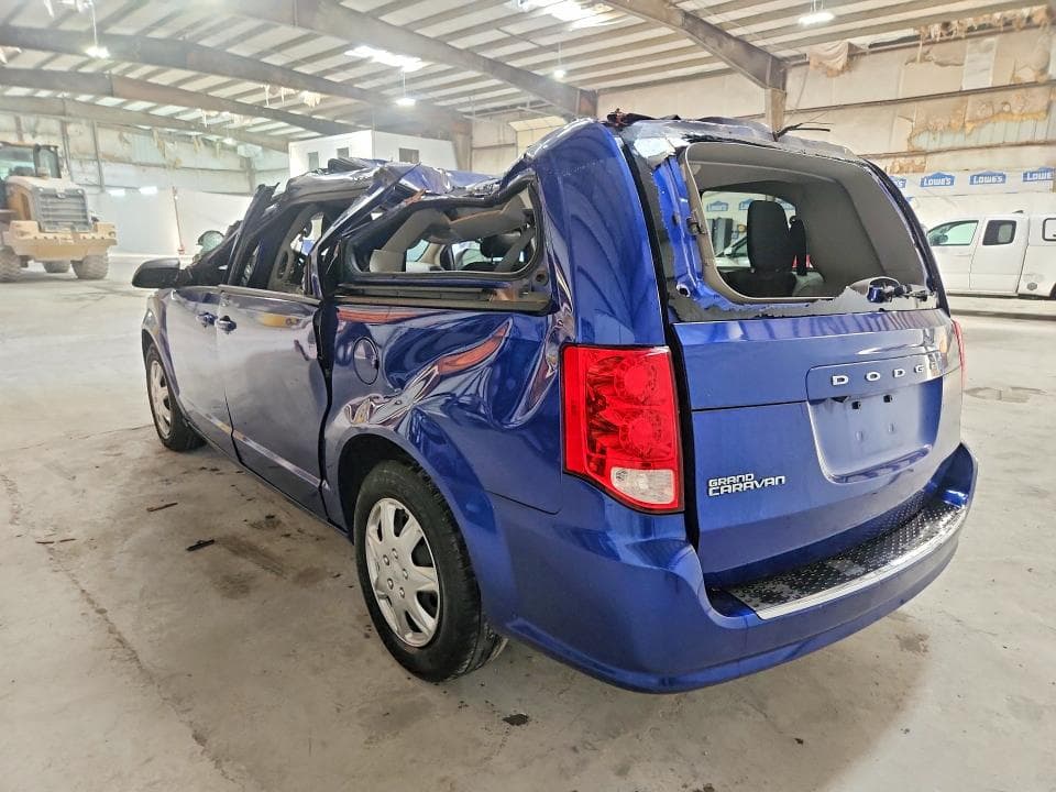 2018 DODGE GRAND CARAVAN SE 2