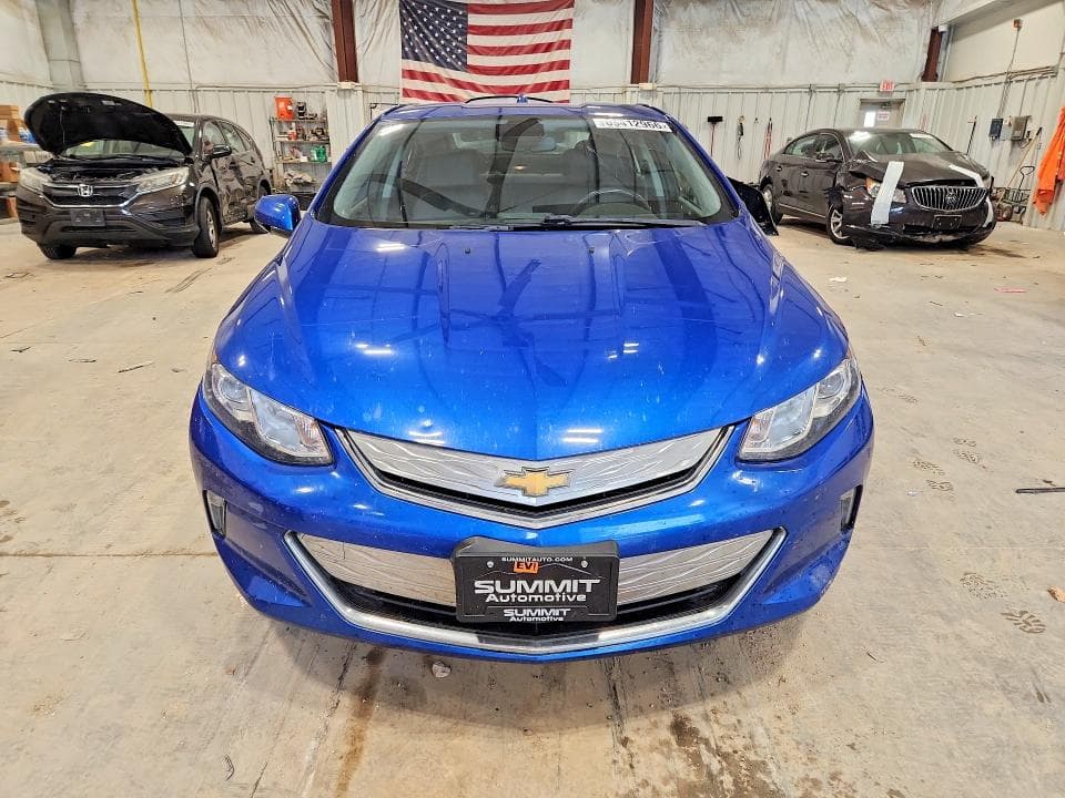 2017 CHEVROLET VOLT LT 5
