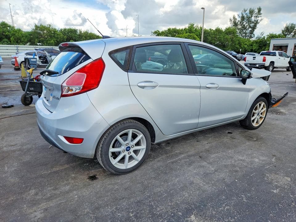 2019 FORD FIESTA SE 3