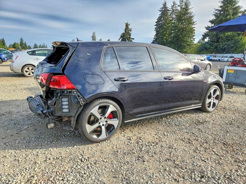 2017 VOLKSWAGEN GTI SPORT 3