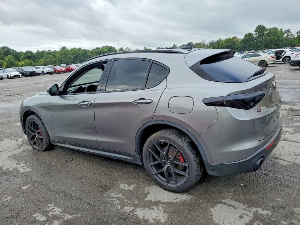 2019 ALFA ROMEO STELVIO 2