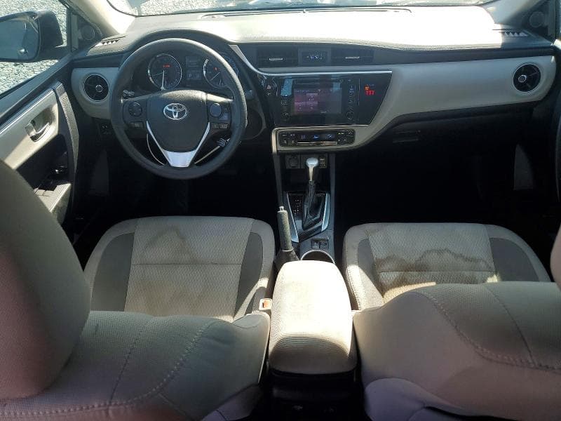 2019 TOYOTA COROLLA LE 8